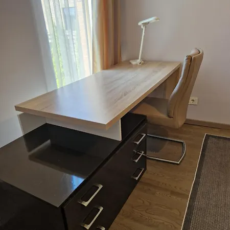Apartament Veziu Apartamentai I-ame Kotedzo Aukste