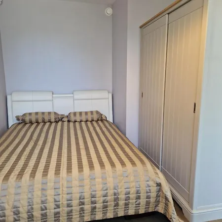 Veziu Apartamentai I-ame Kotedzo Aukste * Połąga